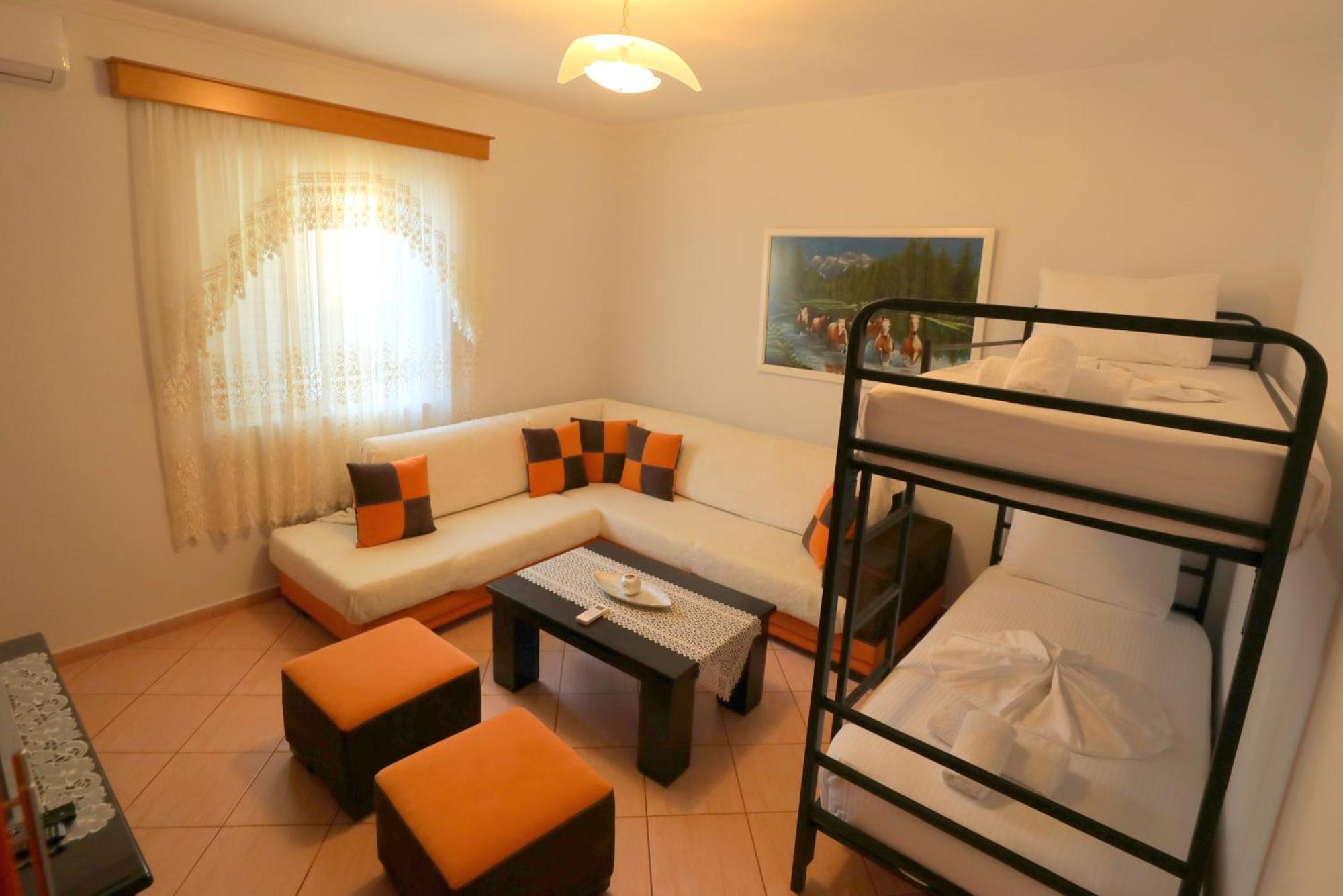 Villa Kevin'S Saranda Extérieur photo